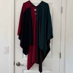 Italian Pure Wool Women’s Knit Colorblock Shawl Sweater
